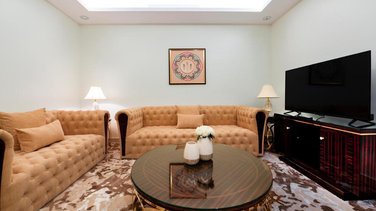 Golden Dream Hotel คามิสมูชาอิท ภายนอก รูปภาพ